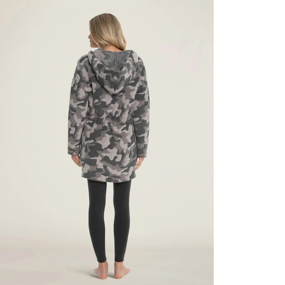 New Barefoot Dreams Camo Anorak In Warm 